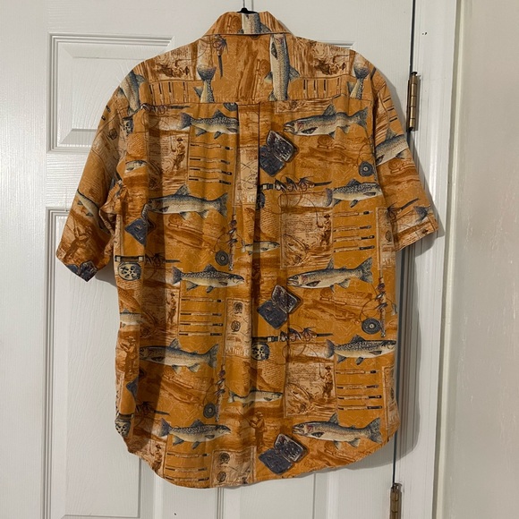 RedHead Fly Fishing Rainbow Trout Button Down Shirt Size Mens XL - Picture 3 of 3